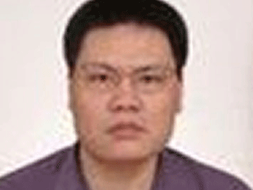 Dengqiao Huang