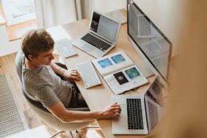 A Developer using the Best JavaScript Frameworks To Build Modern Enterprise-Grade Web Apps
